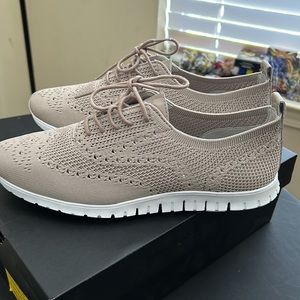 Cole Haan Zerogrand ST OX. Color: Etherea Knit/Leath. Size 9.5 Women’s